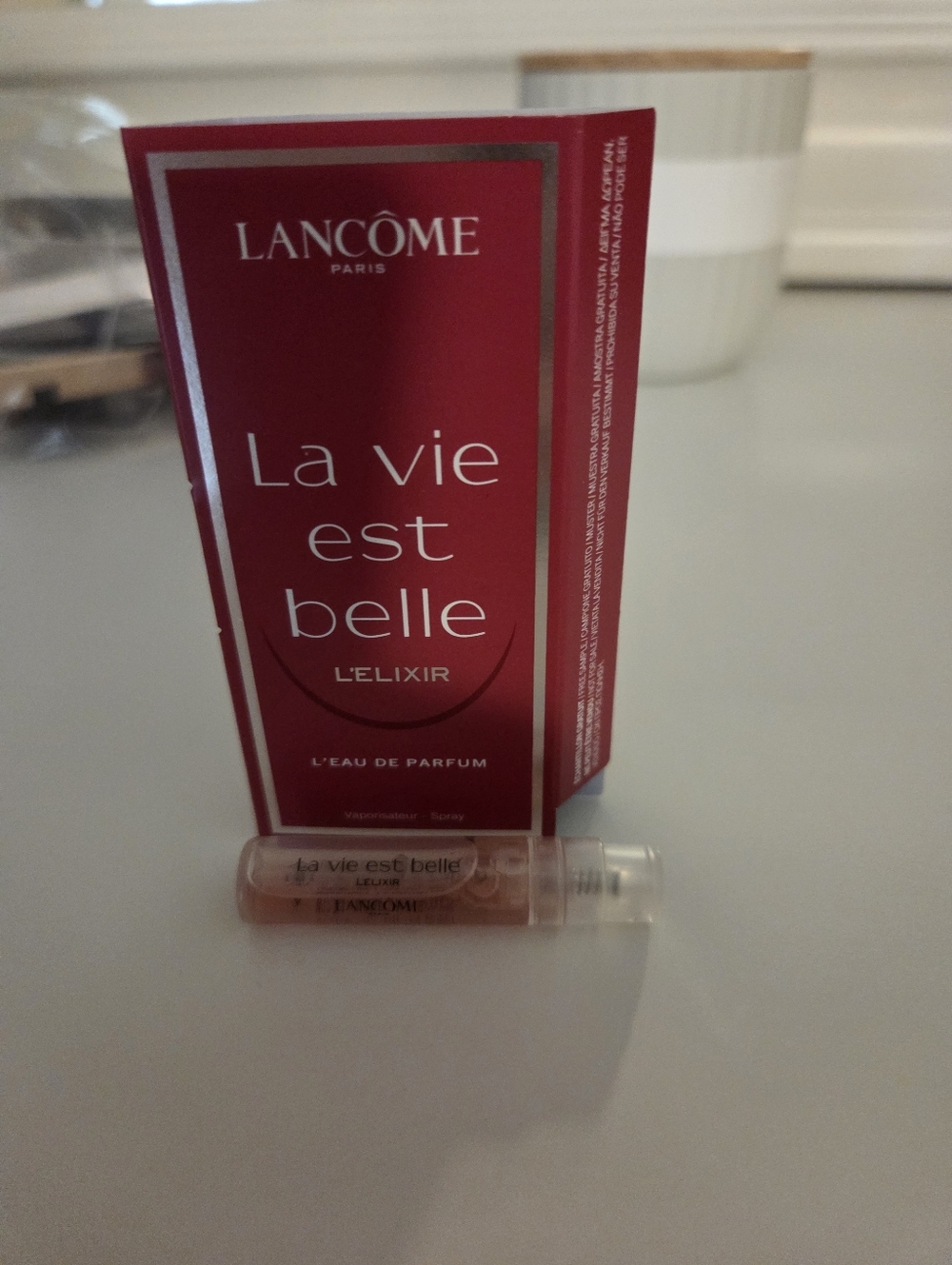 La Vie Es Belle L'Elixir Sample